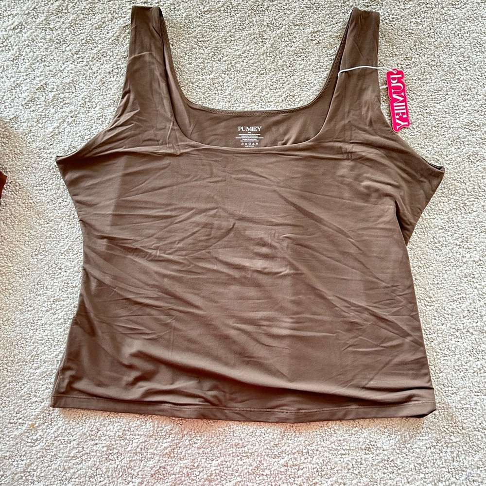NWT brown pumiey tank top double lined